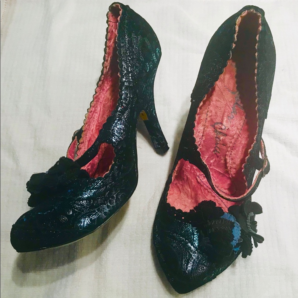 Irregular Choice Cortesan Floral Bar Heels Black